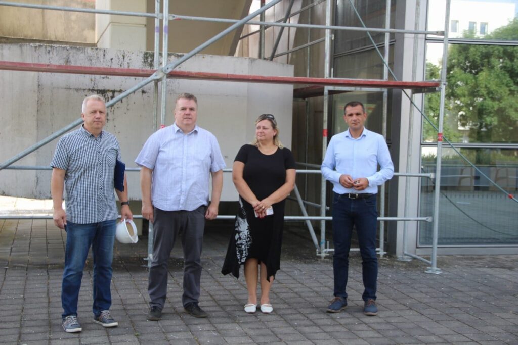 ča3