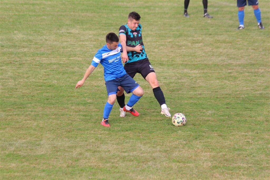 cvrstec starigrad - 05