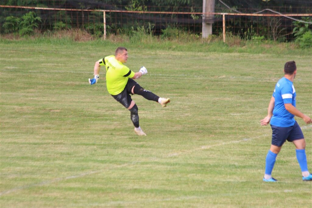 cvrstec starigrad - 09