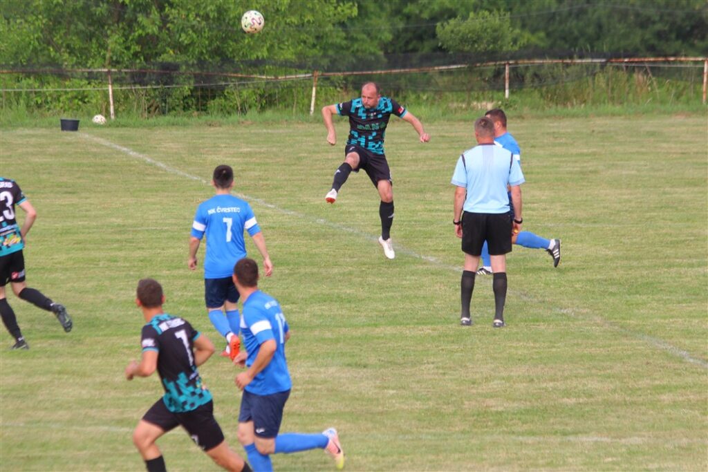 cvrstec starigrad - 10