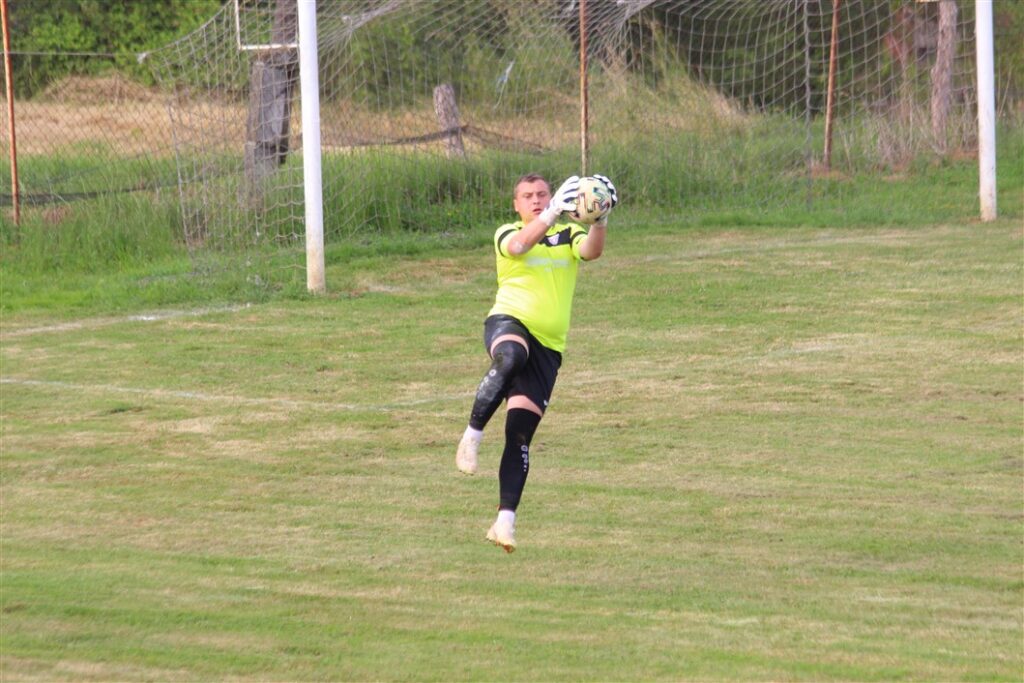 cvrstec starigrad - 11