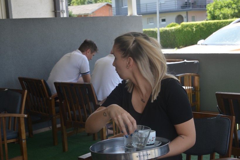 konobar