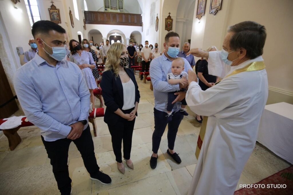 krstenje19
