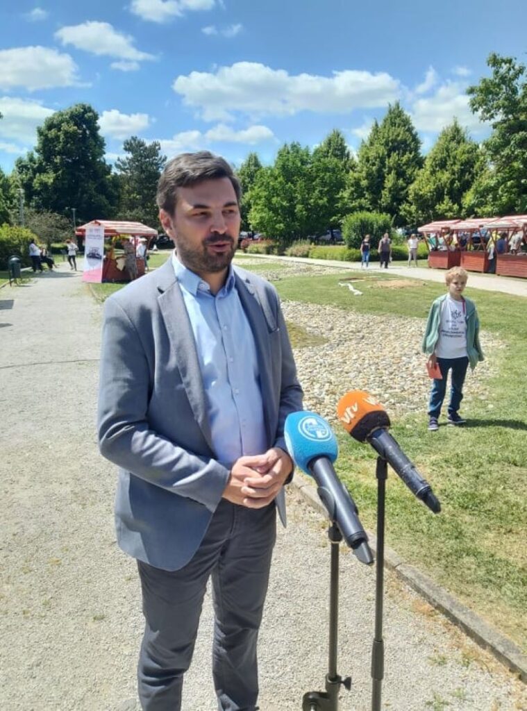 prof dr Meaški