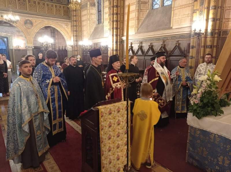 received_3952352844860400