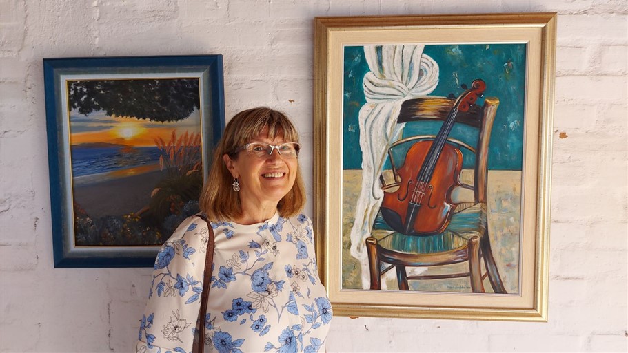 IMG-40dbc9d4a9d699c33e39fff5caaa8881-V