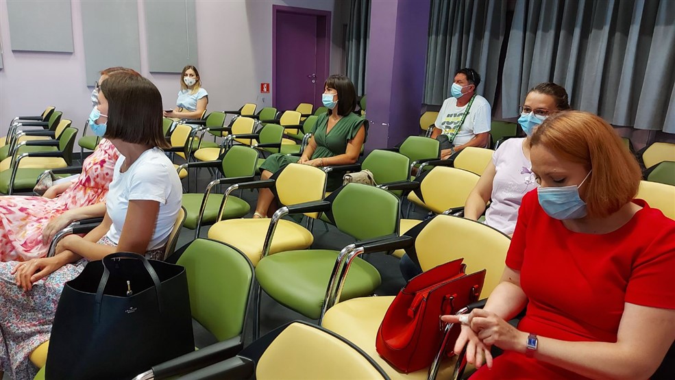 IMG-549df7a33b0ba7a03b529d1993d5653a-V