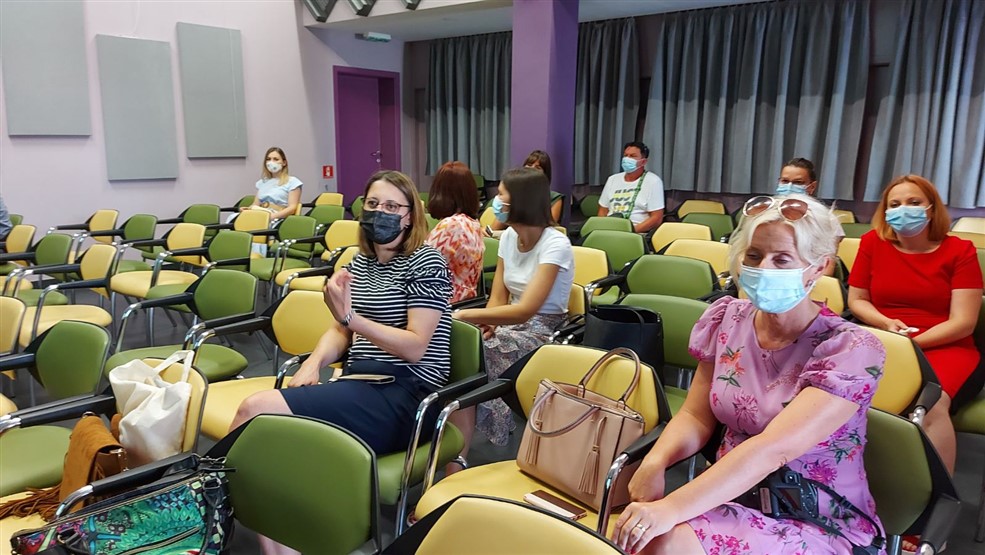 IMG-726af133853093368bee3c1a31521d8b-V