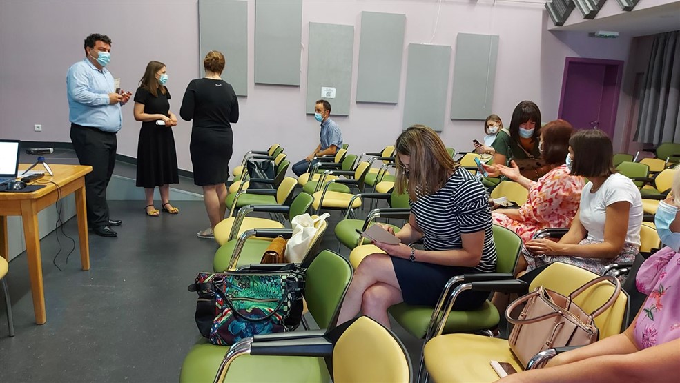 IMG-ab13a9f5efbfc3bd6e69b00c7b0fbe8f-V