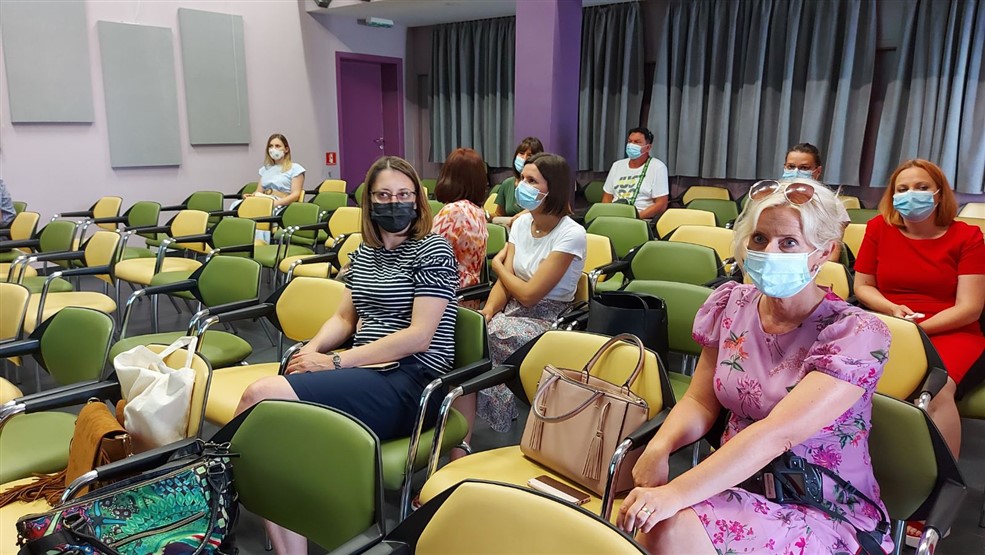 IMG-d5e3ab43109b16ab8ae1a15e484675b7-V