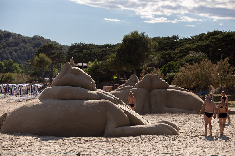 Završen je Festival skulptura u pijesku na Rajskoj plaži u Loparu na Rabu