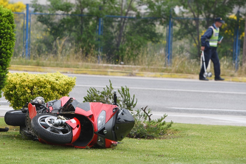 Šibenik: U prometnoj nesreći ozlijeđen motociklist