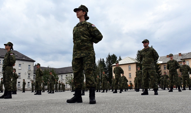 U kakvom je to stanju hrvatska vojska? ‘Vojarna kao Černobil, stanje gore od lošeg’