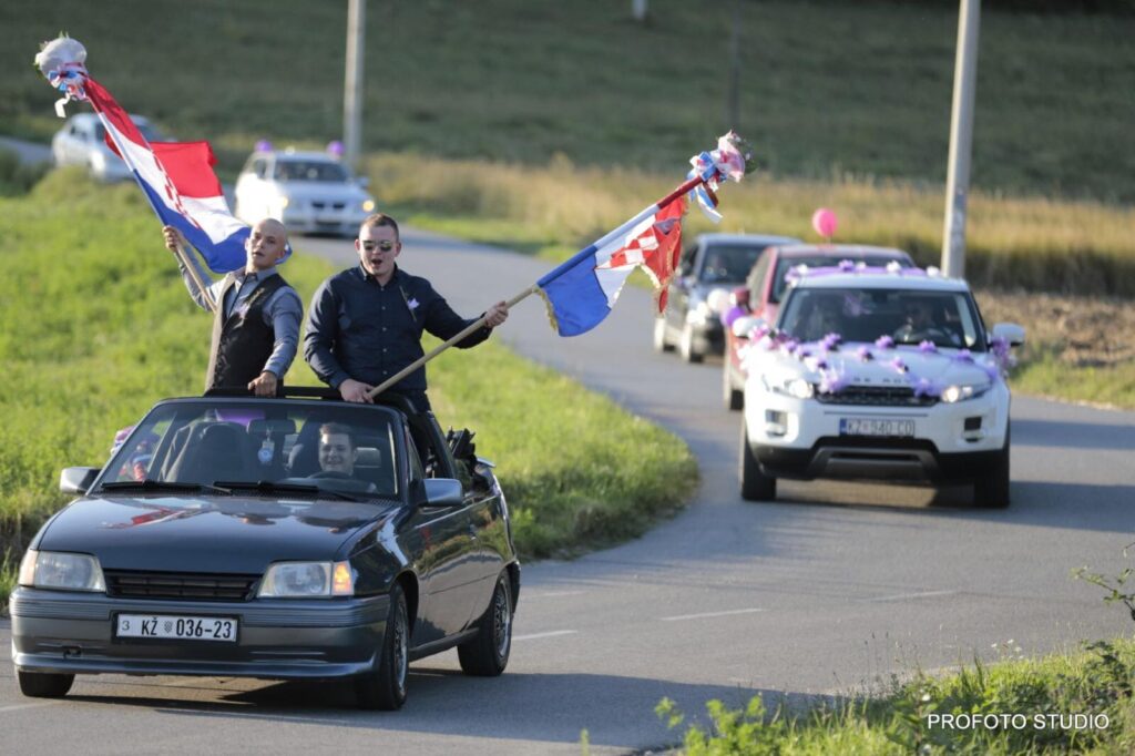 238856999_386685816197819_8967788130556792143_n