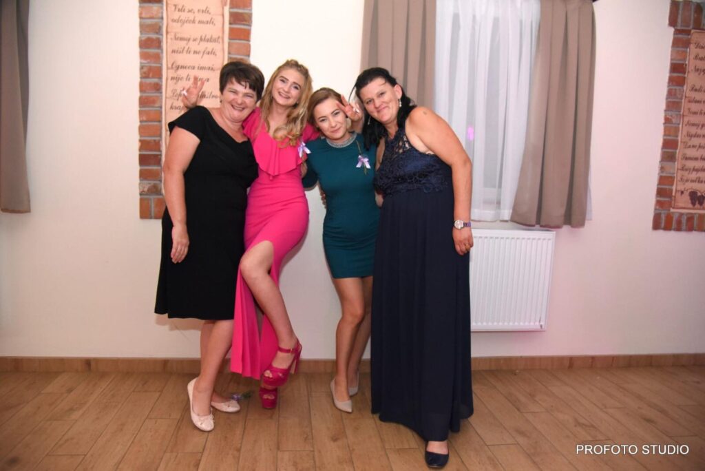 240575904_5920729144668065_6495120928356269709_n