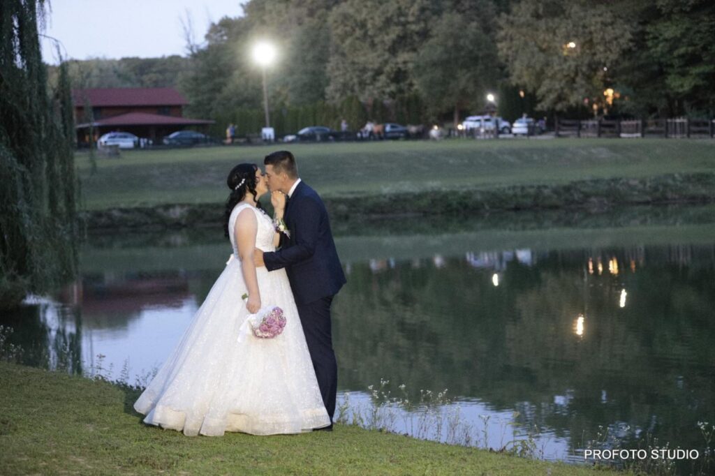 240646714_1252115568535504_8621012920517309557_n