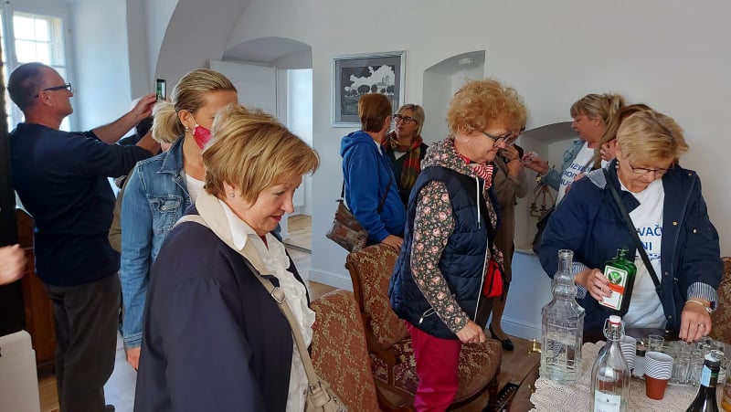 242752018_994747501289512_767503825978630649_n