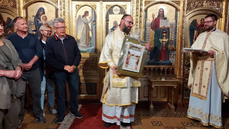 242881578_180913304178391_5644642338116477038_n