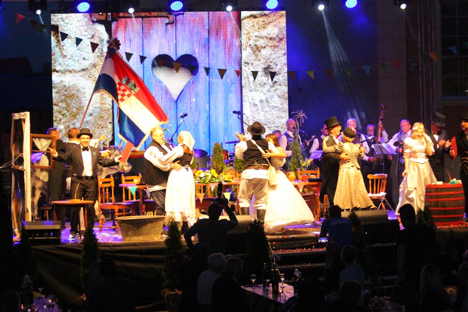 53 krizevacko veliko spravisce -predstava pomirba78