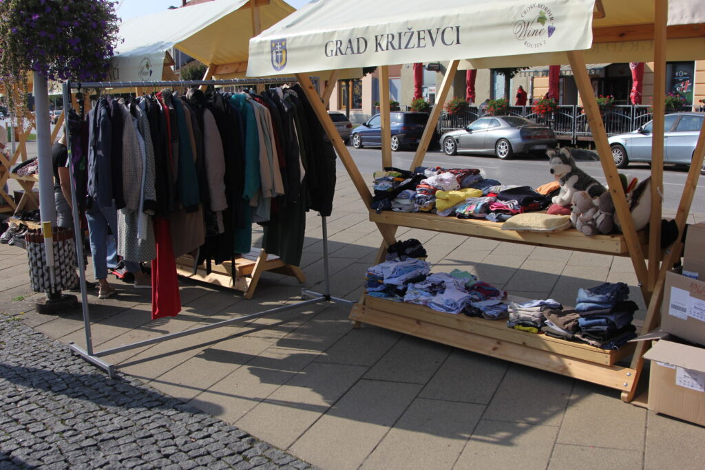 Zaklada_Volim_Krizevce_humanitarni_buvljak_2021-09-26_01