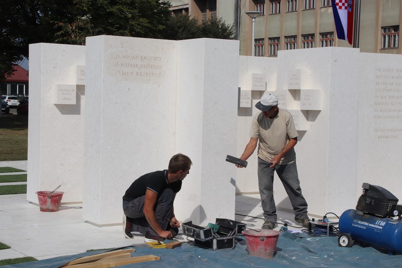 križevci spomenik branitelji (2)