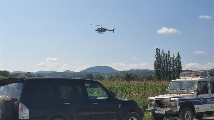 policija potjera (1)
