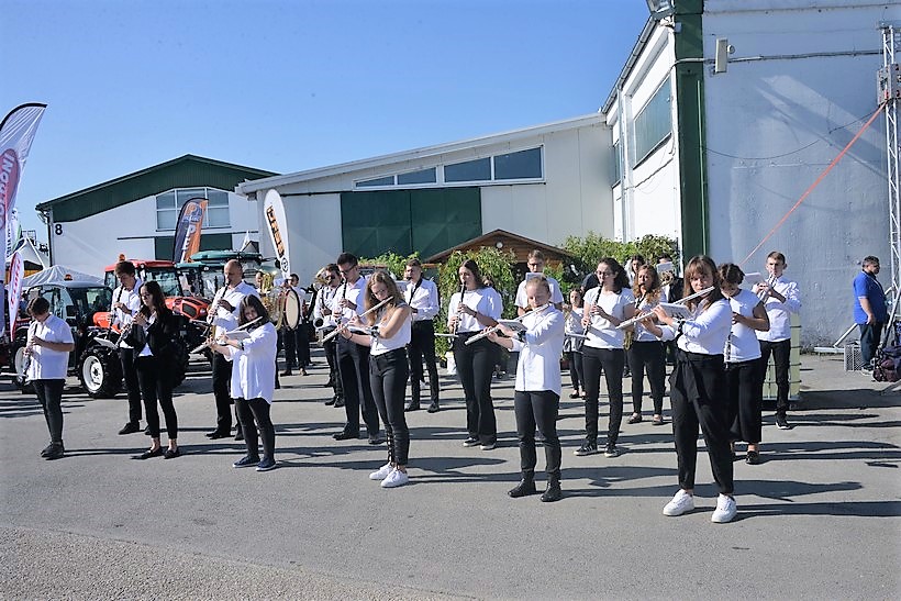 🎦 Puhački orkestar Bjelovar otvorio glazbeni dan u Gudovcu