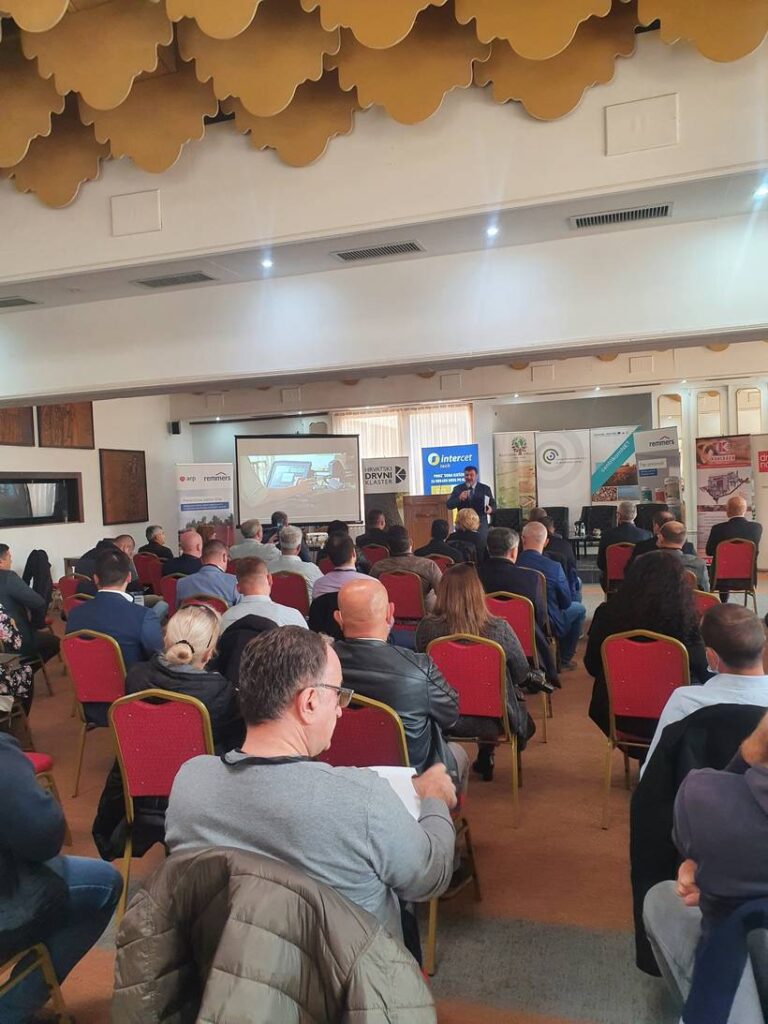 20211028_121326_resized