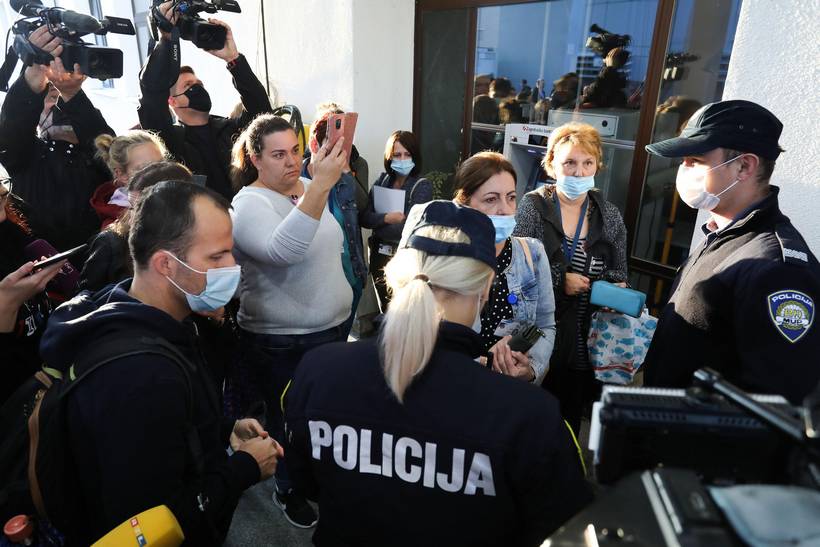 Prekršajno prijavljeni organizator i dvojica prosvjednika ispred KBC-a Zagreb