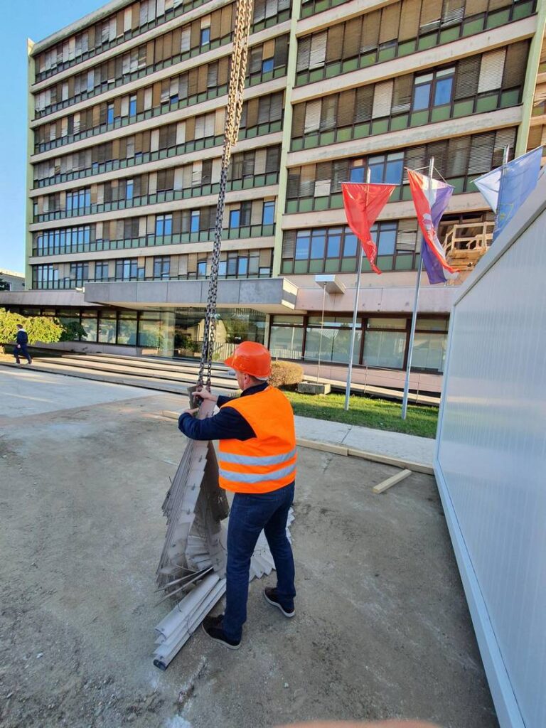 Simbolični početak radova obnove Podravkine poslovne sedmerokatnice (3)