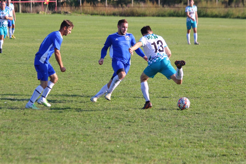 nogomet gornja rijeka starigrad04