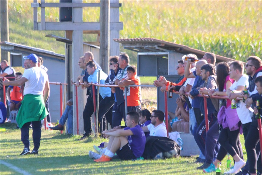 nogomet gornja rijeka starigrad09