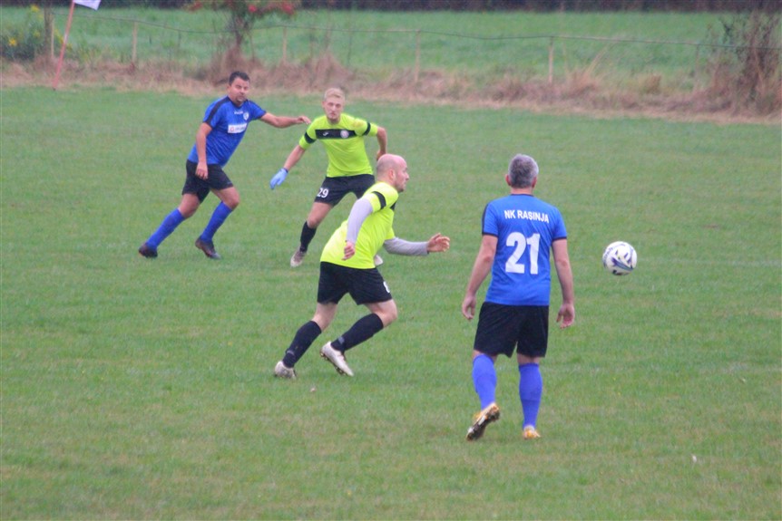nogomet raven rasinja04