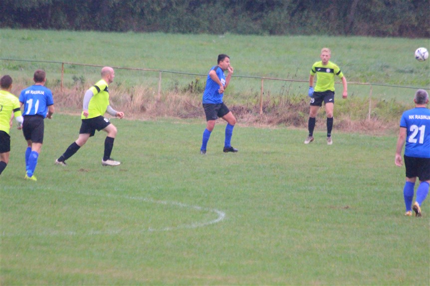 nogomet raven rasinja06