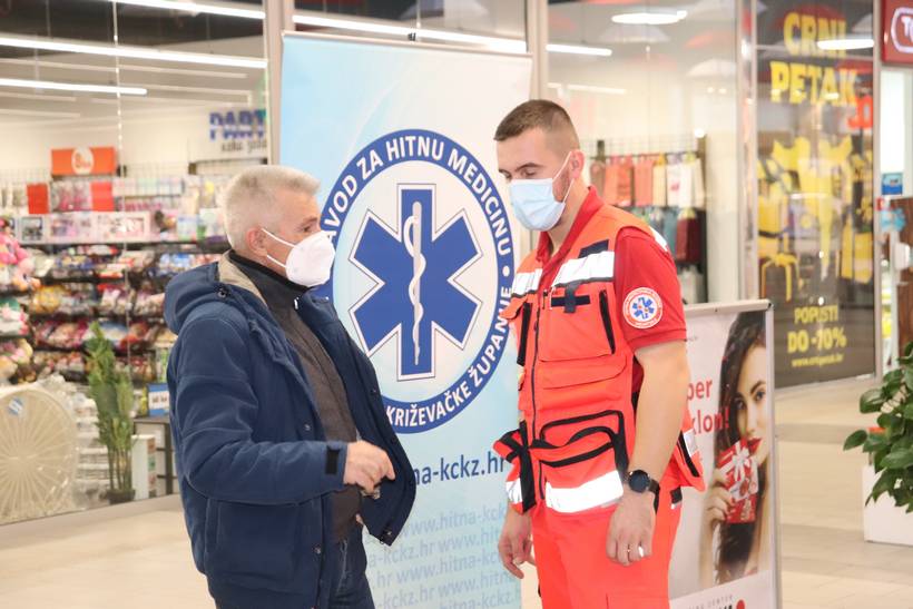 crveni križ supernova (21)