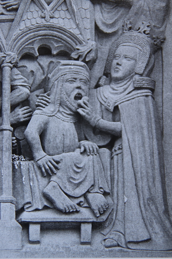 elizabeta-ugarska-02_resize