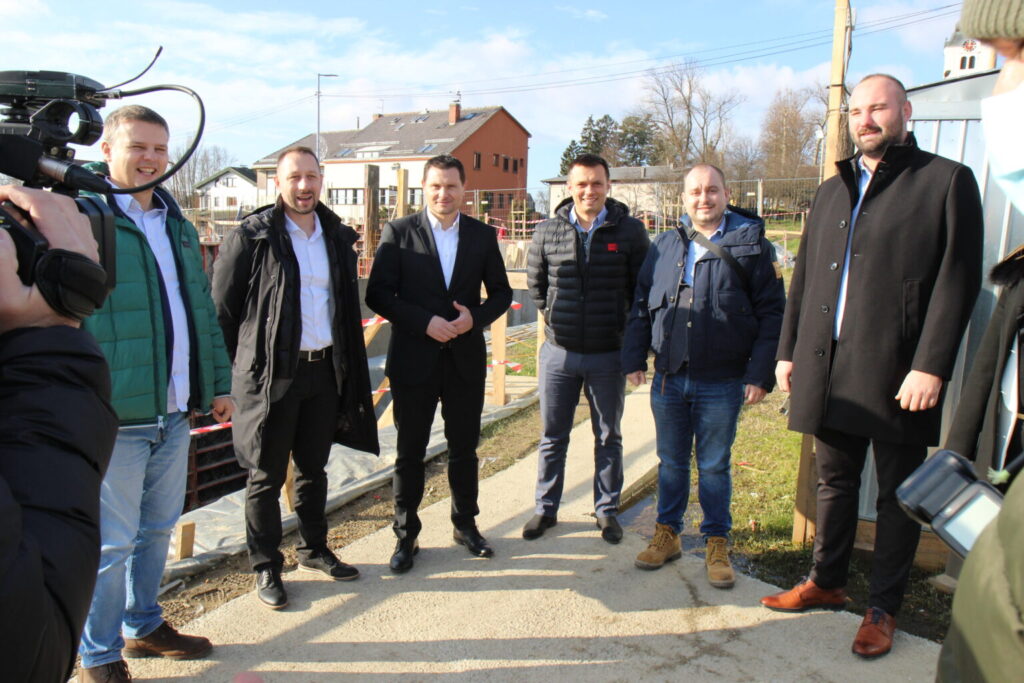 IIzgradnja centra 2.