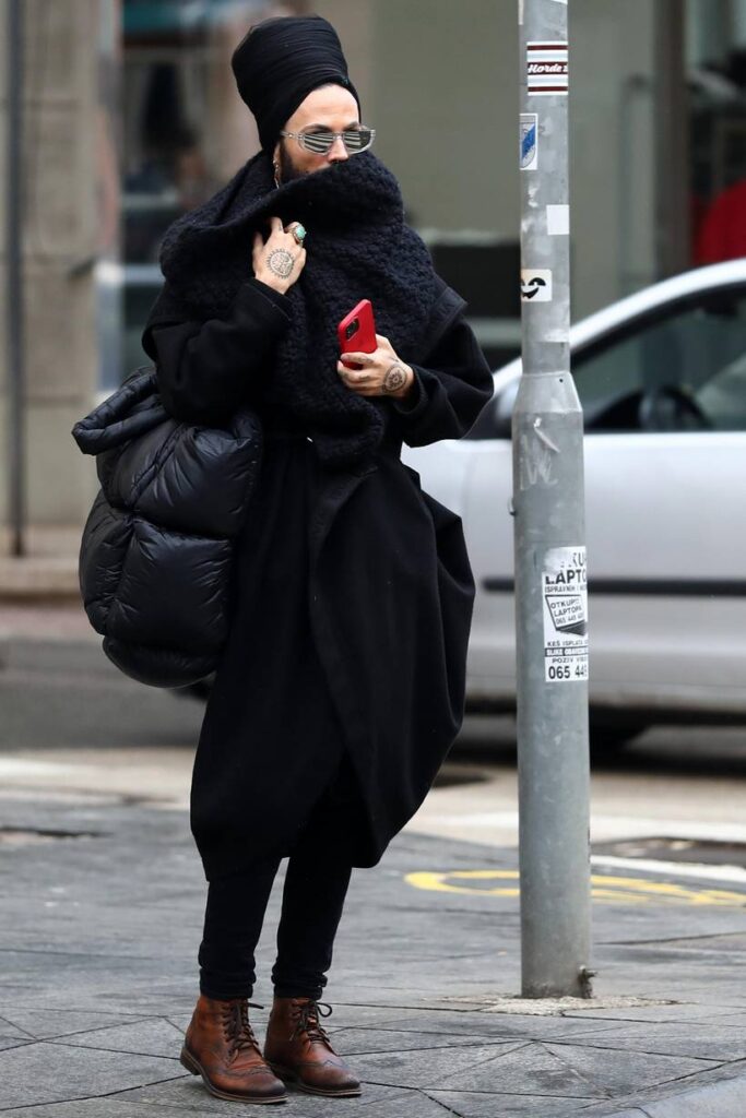 Sarajevo: Božo Vrećo prošetao je po gradu dobro zaštićen od hladnoće