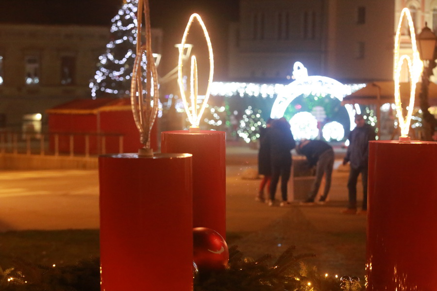 advent-8-prosinca-03