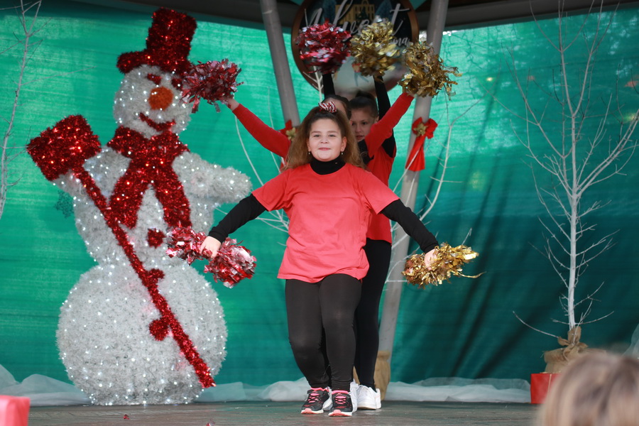 adventski-ples-2021-32