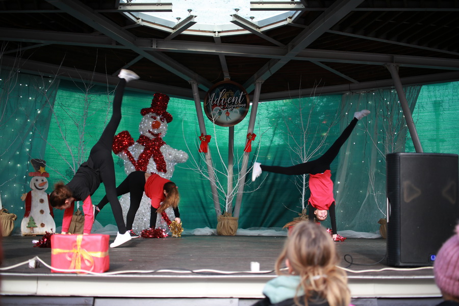 adventski-ples-2021-33