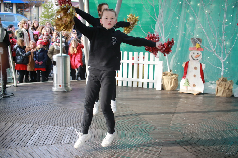 adventski-ples-2021-45