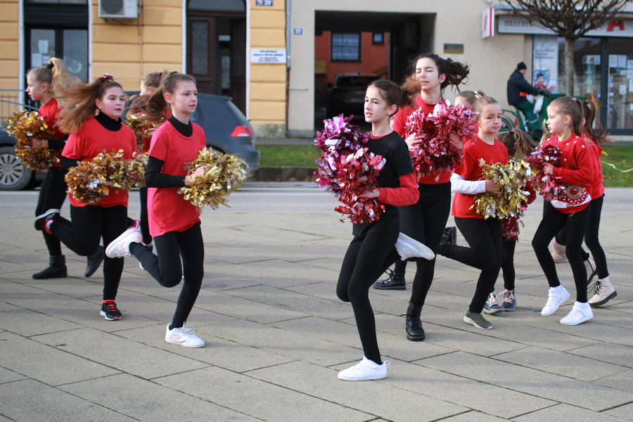 adventski-ples-2021-50