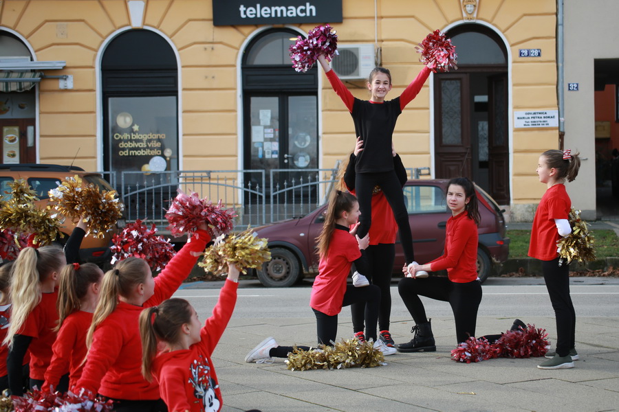 adventski-ples-2021-51