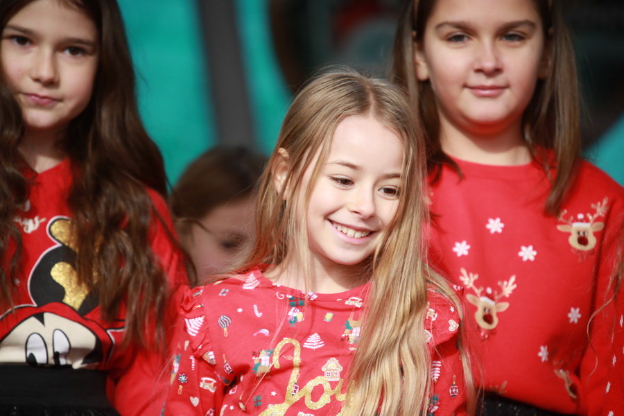 adventski-ples-2021-57