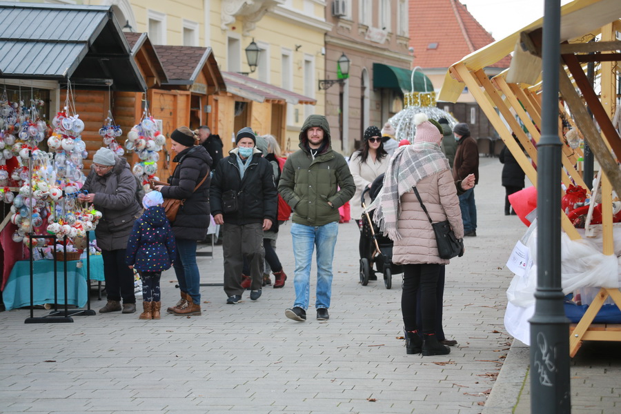 adventskii-sajam-13