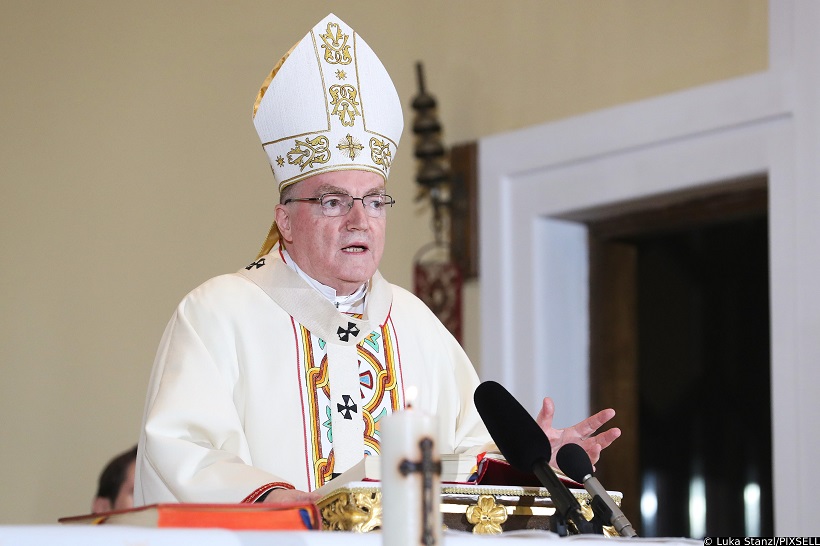 Zagreb: Kardinal Josip Bozanić predvodio misu polnoćku u Župi svetog Jeronima
