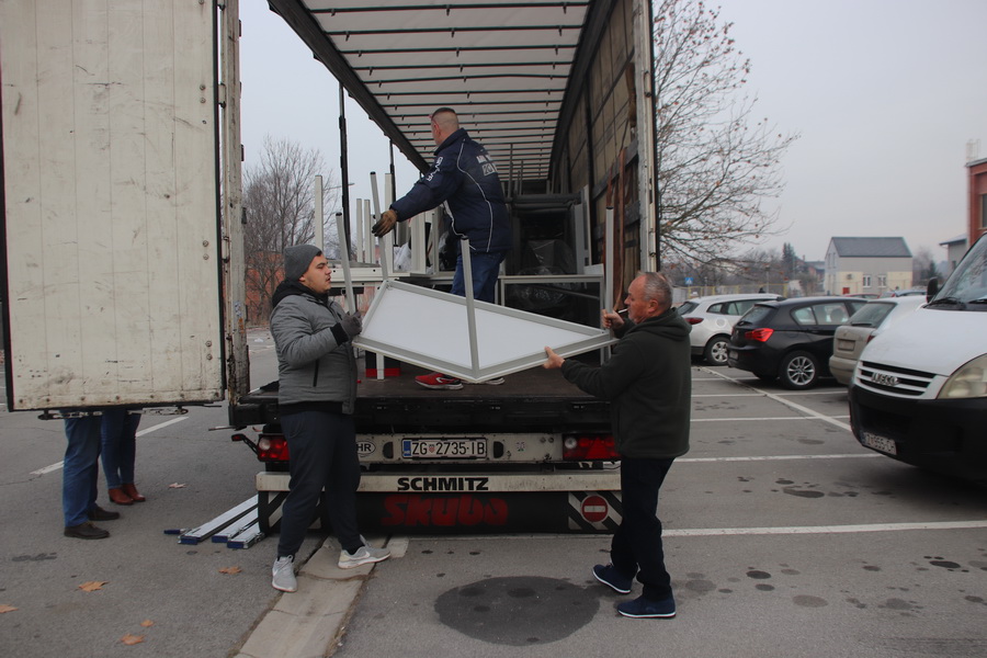 donacija-gimnazija-08