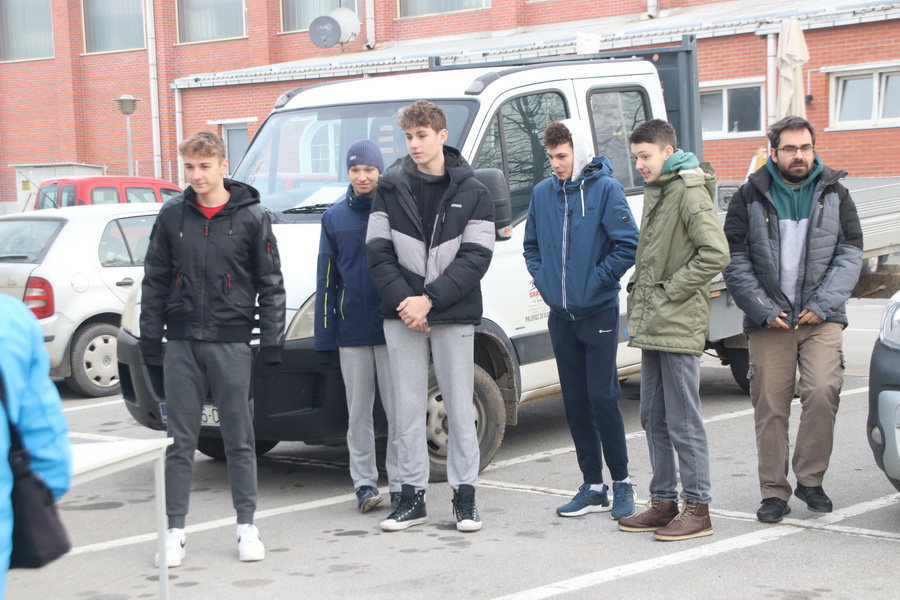 donacija-gimnazija-12