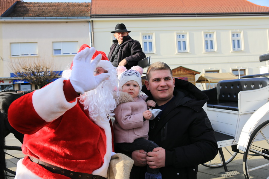 kocija-djeda-bozicnjaka-13